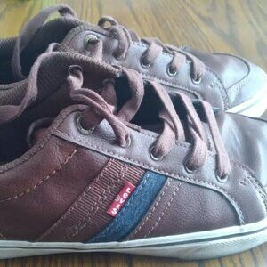 Boys Levi's Brown Casual low-top sneakers Size 5.5